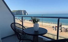 Le Pic D'Etretat